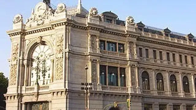 El Banco de España mantiene que la economía crecerá un 2 %