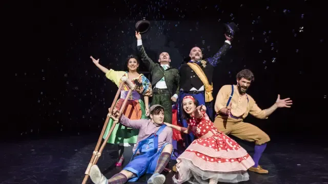 El musical de 'El flautista del Hamelin' sube a escena en las navidades de Monzón