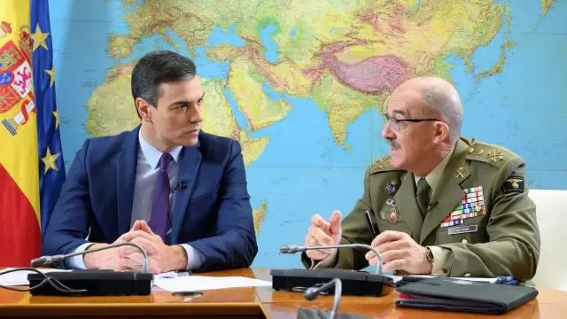 Sánchez agradece a las tropas en el exterior su afán para una España más segura