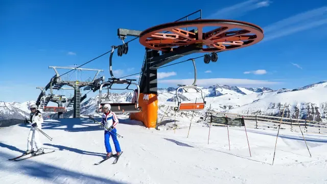Las estaciones de esquí abren el fin de semana más de 225 kilómetros