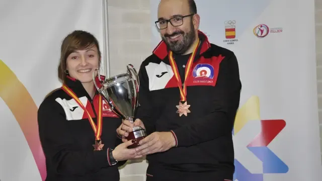 Lucas Munuera y Carmen Pérez, bronce en el Nacional de Dobles Mixtos de curling