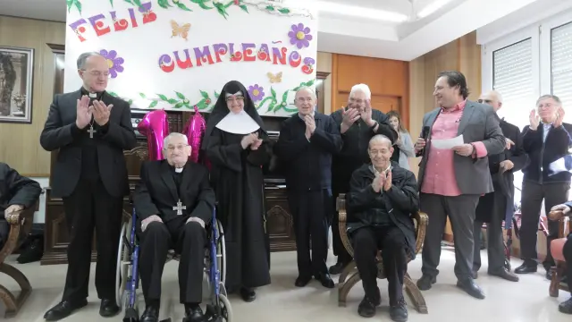 Damián Iguacen cumple 104 años siendo "un referente para toda la Iglesia"