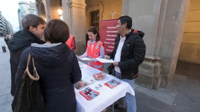Cruz Roja celebra en Huesca el Día contra el uso de Niños Soldado