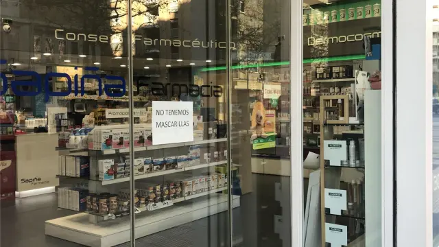 Las mascarillas se agotan en las farmacias de la provincia por el temor ante el coronavirus