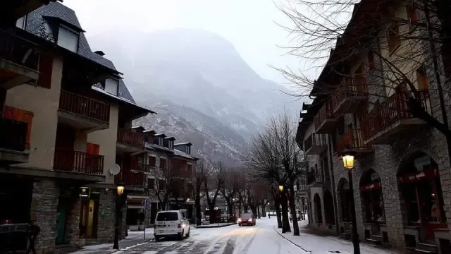 El Pirineo aragonés acaparó en enero el alojamiento turístico extrahotelero