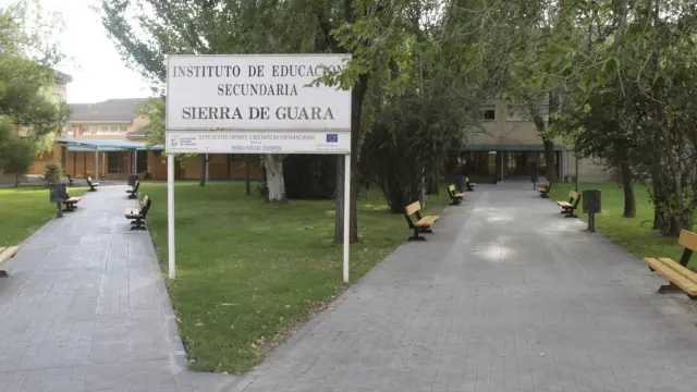 La huelga estudiantil por el Día de la Mujer se secunda en Huesca de forma parcial
