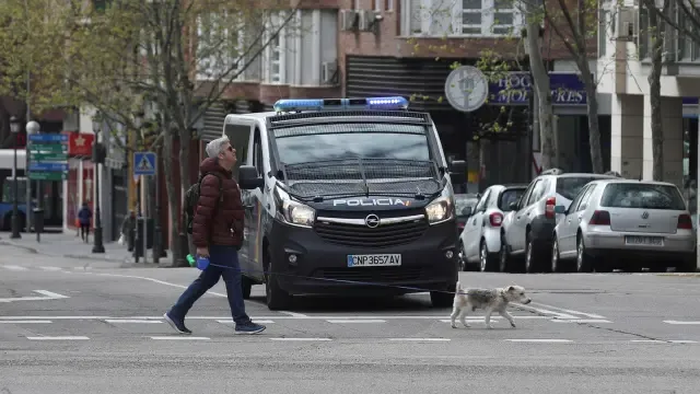 Un hombre de 77 años "cazando pokemon", entre las 664 multas ayer en Madrid por incumplir estado de alarma