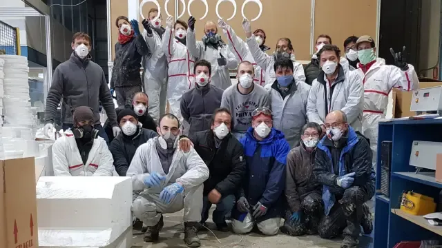 El milagro del crowdfunding: 100.000 máscaras de protección fabricadas por Tecmolde y 100.000 euros de donación