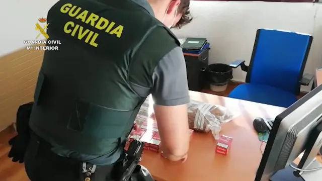 La Guardia Civil decomisa tabaco sin precinto legal en Monzón