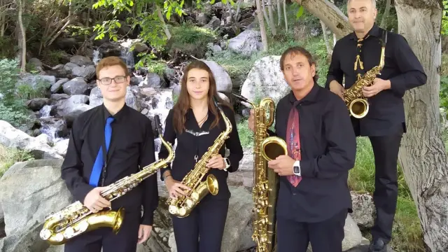 Cuarteto de Saxofones "Ciudad de Sabiñánigo": "El año pintaba bien y cuando esto pase retomaremos los proyectos"