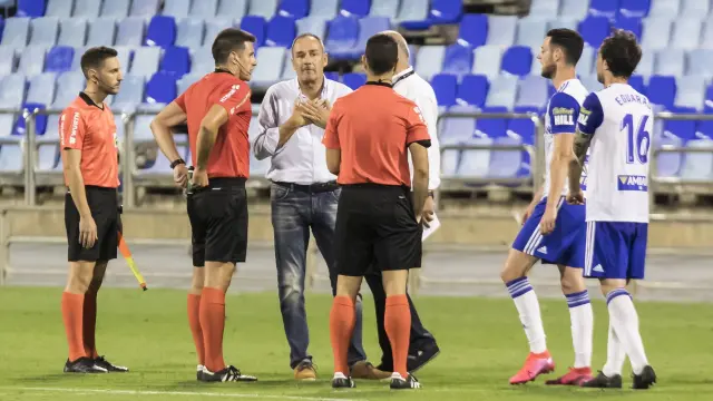 Víctor Fernández: "Hemos perdido de la peor manera que hay en el fútbol"
