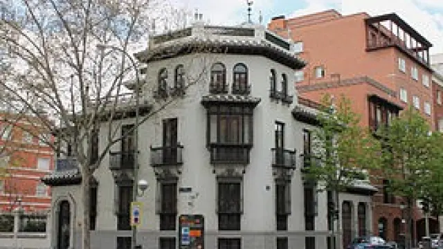 El Instituto Elcano urge una profunda reforma tributaria