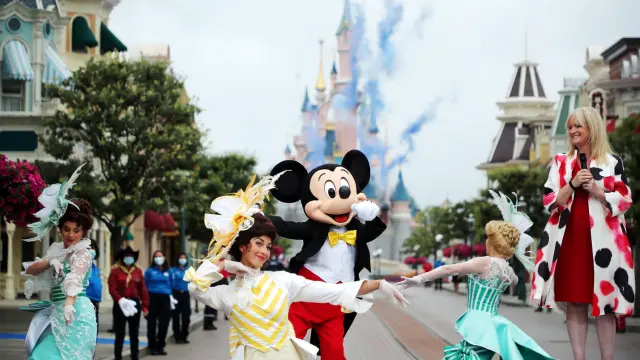 Disneyland Paris reabre sus puertas tras el parón por el coronavirus