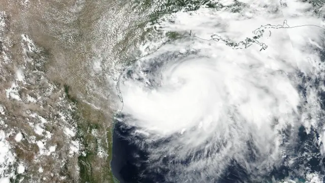 El huracán Hanna se dirige a la costa de Texas