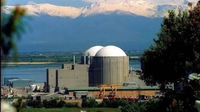 El Gobierno concede a la nuclear de Almaraz su último permiso