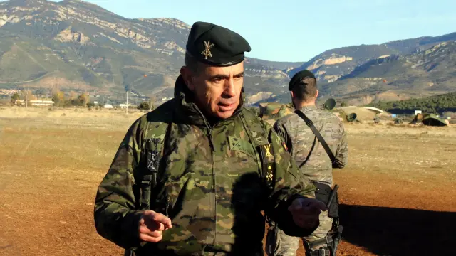 El general García González-Valerio asciende y dejará el cuartel Sancho Ramírez
