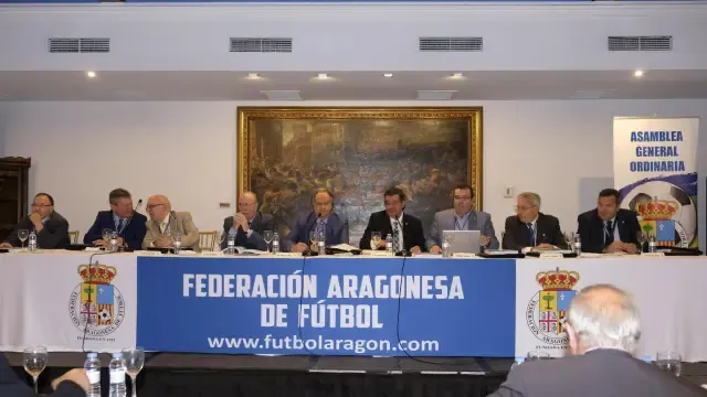 La Federación Aragonesa de Fútbol manifiesta "su decidido apoyo" al Zaragoza