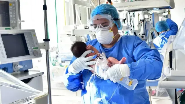 Cuarenta bebés se han contagiado de coronavirus en su primer mes de vida en España
