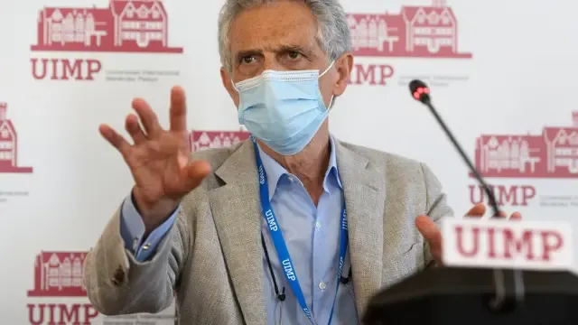 Luis Rojas Marcos anima a "no tirar la toalla" por la pandemia