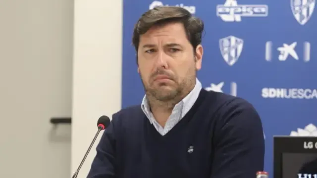 Rubén García: "El Huesca está en Primera para competir y ganar partidos"