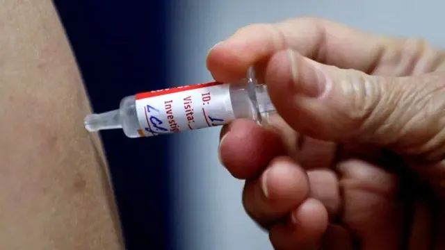 Moderna, más cerca de conocer la eficacia de la vacuna de la covid