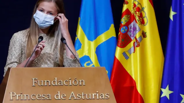 La princesa Leonor llama a la responsabilidad de los jóvenes en la entrega de los premios Princesa de Asturias