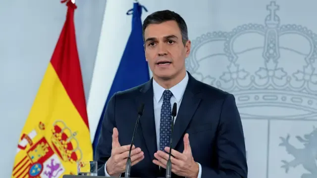 El Gobierno decreta el estado de alarma para toda España que pretende prolongar hasta el 9 de mayo