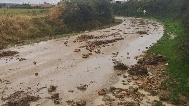 Los Afectados por la Restitución de Montearagón piden atender los "requerimientos básicos" de los vecinos tras las últimas lluvias