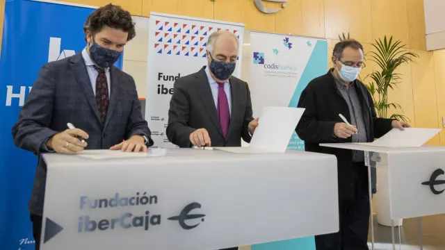 Henneo, Fundación Ibercaja y Cadis-Huesca colaboran para dar visibilidad a las personas con diversidad funcional o dependencia