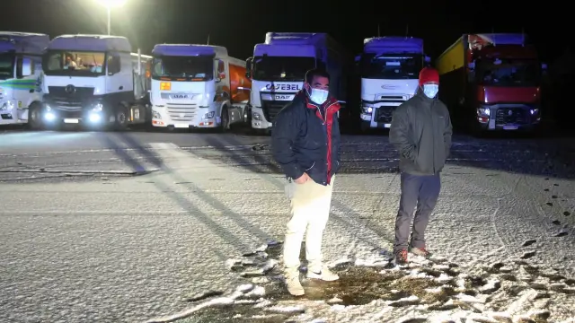 Remiten las nevadas por el puerto de Monrepós y los camiones pueden circular