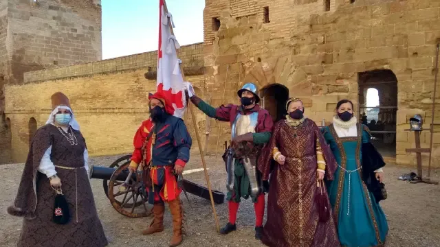 La ambientación histórica del Castillo de Monzón durante estas fiestas atrae a 700 personas