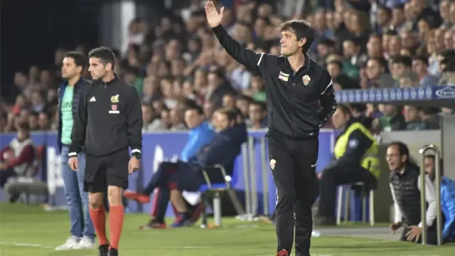 Pacheta, el nuevo entrenador del Huesca, asume el reto de buscar la permanencia
