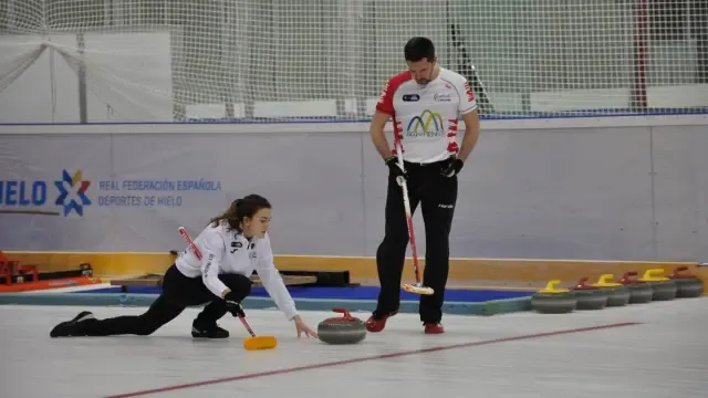 Dos equipos de Jaca se colocan segundos en el Campeonato de España de Curling