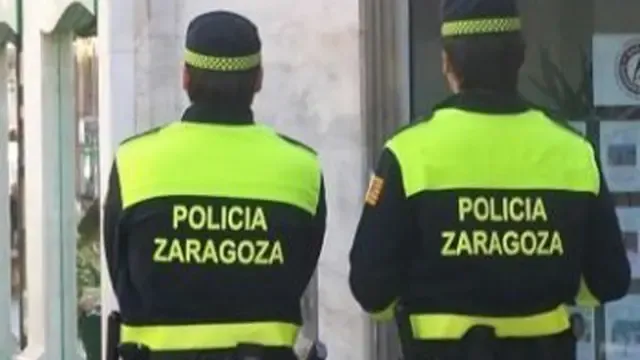 Un detenido por amenazar a su cónyuge y a su hijo con un martillo en el domicilio familiar de Zaragoza