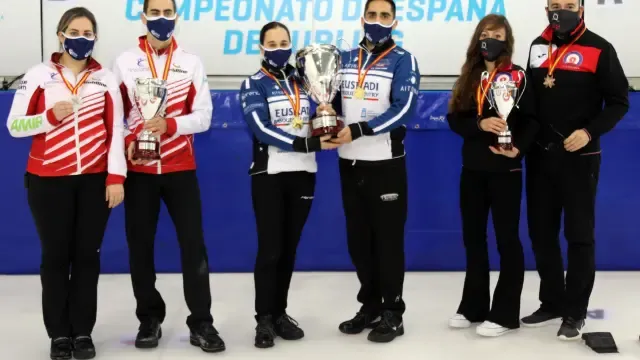 El Curling Club Hielo Jaca conquista el bronce en el campeonato de España de Dobles Mixtos