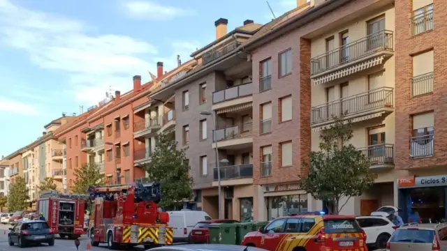 Se declara un incendio en una vivienda de Graus por la mala combustión en un hogar