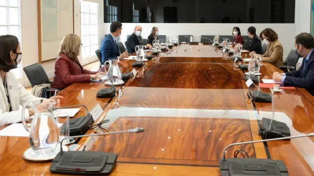 Reunión celebrada por Pedro Sánchez y sus ministros sobre el pasaporte de vacunación.