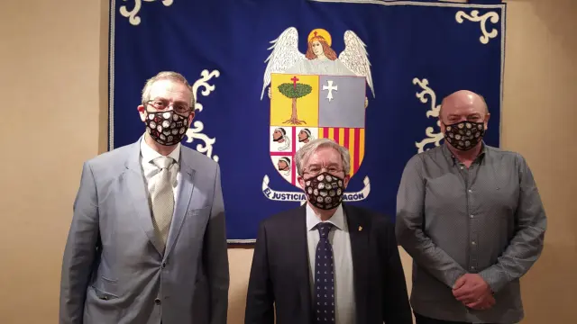 Los miembros de la Plataforma se han reunido con el Justicia de Aragón.