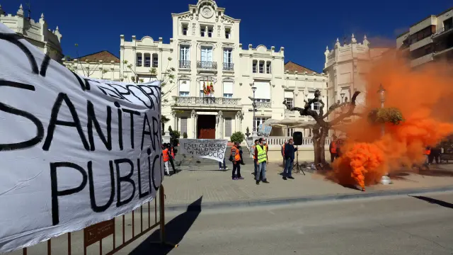 Imagen de la protesta celebrada en la plaza de Navarra este sábado.
