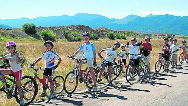 Imagen de la actividad Aula en Bici de Sabiñánigo en una edición anterior.