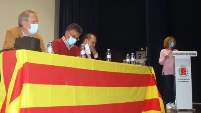 Adell, García, Trallero y Mazuque, en el acto de presentación del libro.