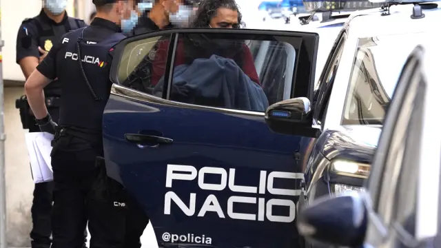 El cantante Diego El Cigala saliendo detenido de comisaría, a 10 de junio de 2021, en Madrid (España).