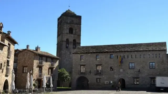 Ayuntamiento de Aínsa Sobrarbe.