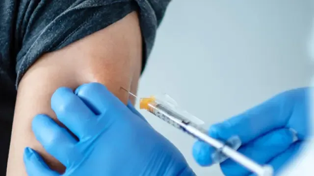 Abierta la vacunación para los que cumplen 38 y 39 años en 2021