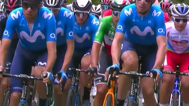 Jorge Arcas se estrenó en el Tour de Francia con una accidentada jornada en la que sufrió una caída.