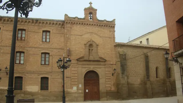 Fachada principal del Seminario de Huesca.