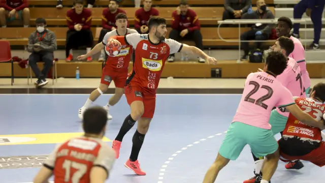 Joao Pinto cumplirá su cuarta temporada en el Bada Huesca