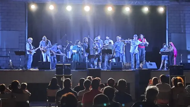 Foto del concierto de Mosicaires en Graus.