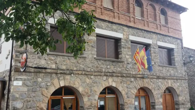 Ayuntamiento de Chía,  donde se ubica su consultorio