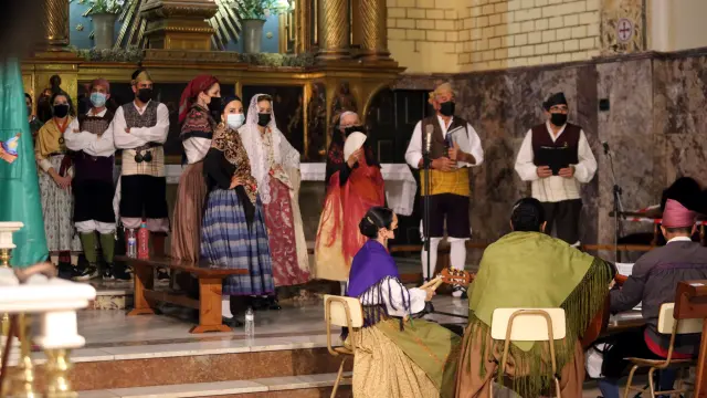 La Agrupación de Santa Cecilia durante la misa de los cofrades